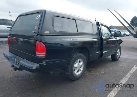 1998 Dodge Dakota Slt/Sport from USA, damaged, VIN 1B7FL26Y5WS531122